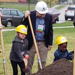 groundbreaking photo with kids 1